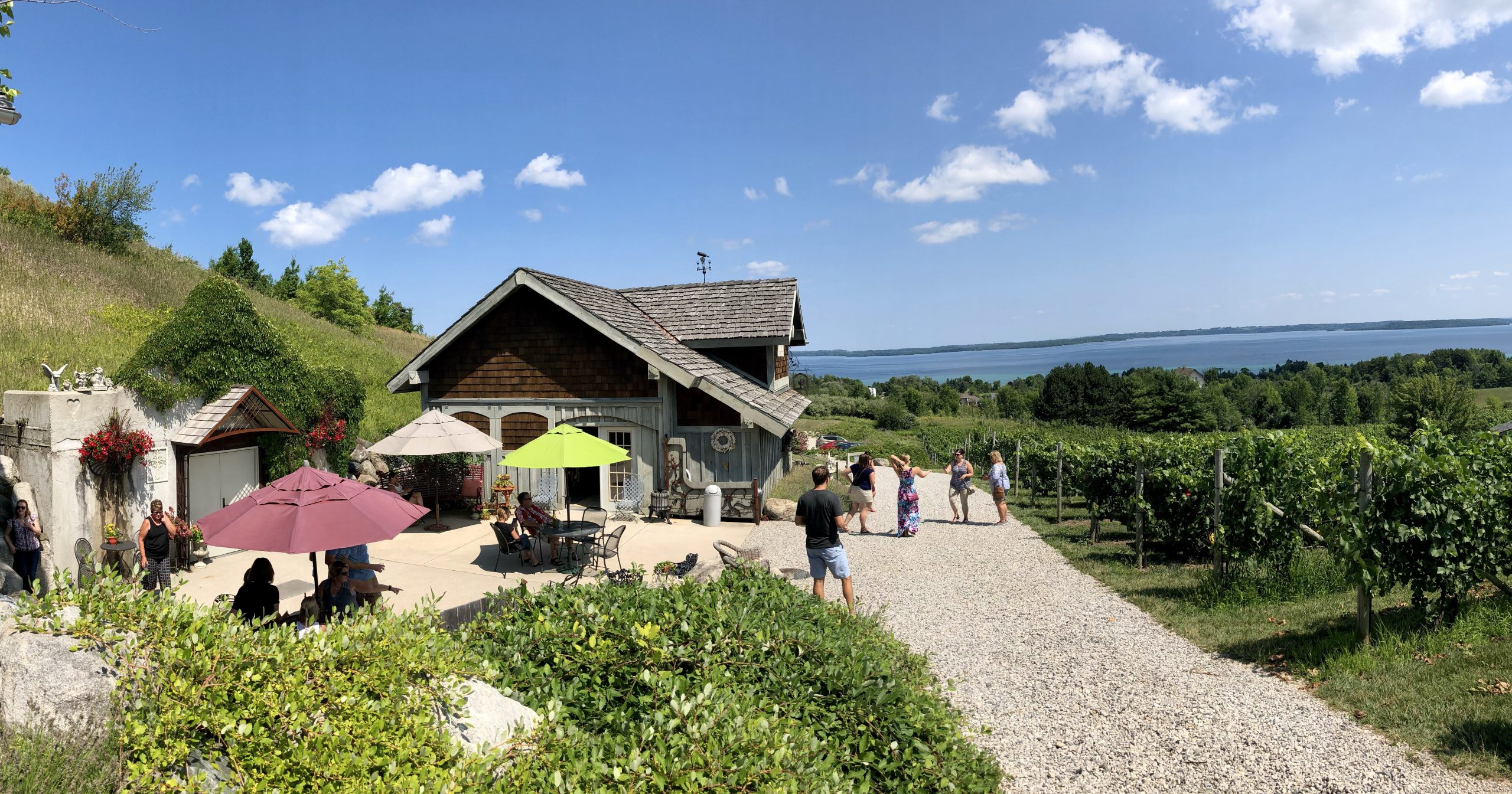 My Favorite Traverse City Wineries for Yum Wine and Views