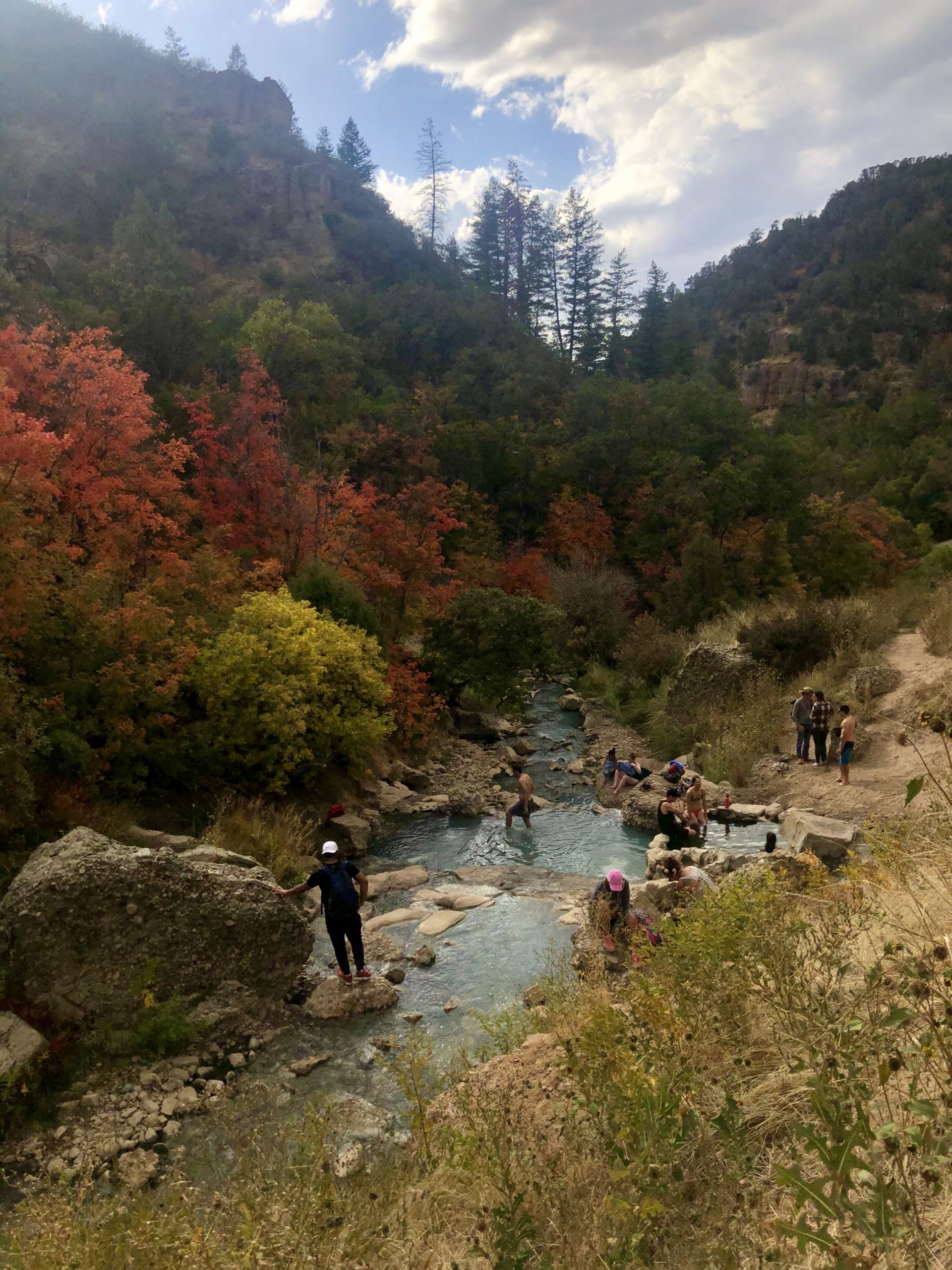 AN AFTERNOON ADVENTURE TO UTAH’S DIAMOND FORK HOT SPRINGS