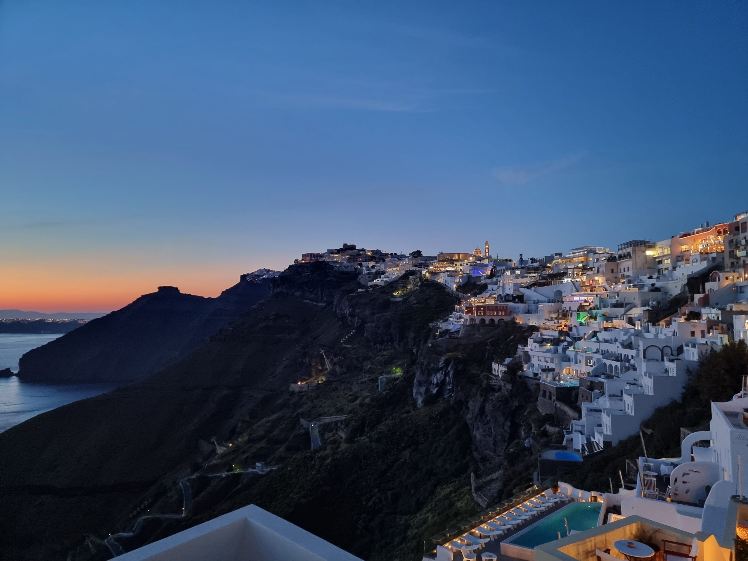 10 Things to Know Before Visiting Santorini, Greece