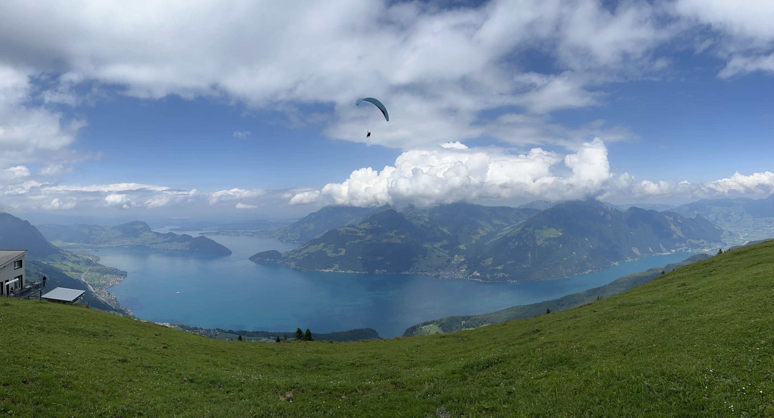 Paragliding in Emmetten Switzerland with Paragliding Luzern